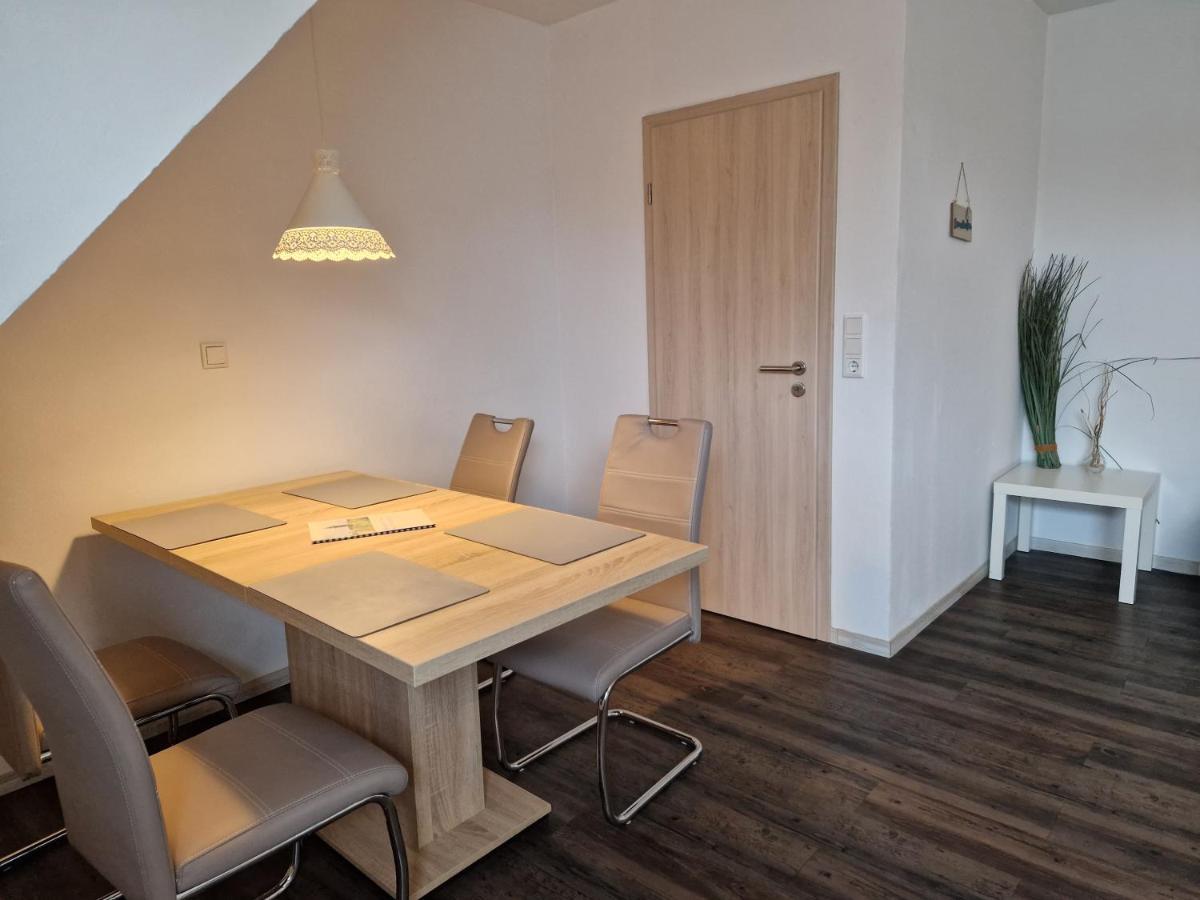 Ferienwohnung Wellenbrecher ดาเกอบึล ภายนอก รูปภาพ