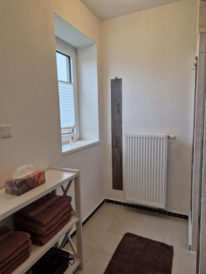 Ferienwohnung Wellenbrecher ดาเกอบึล ภายนอก รูปภาพ
